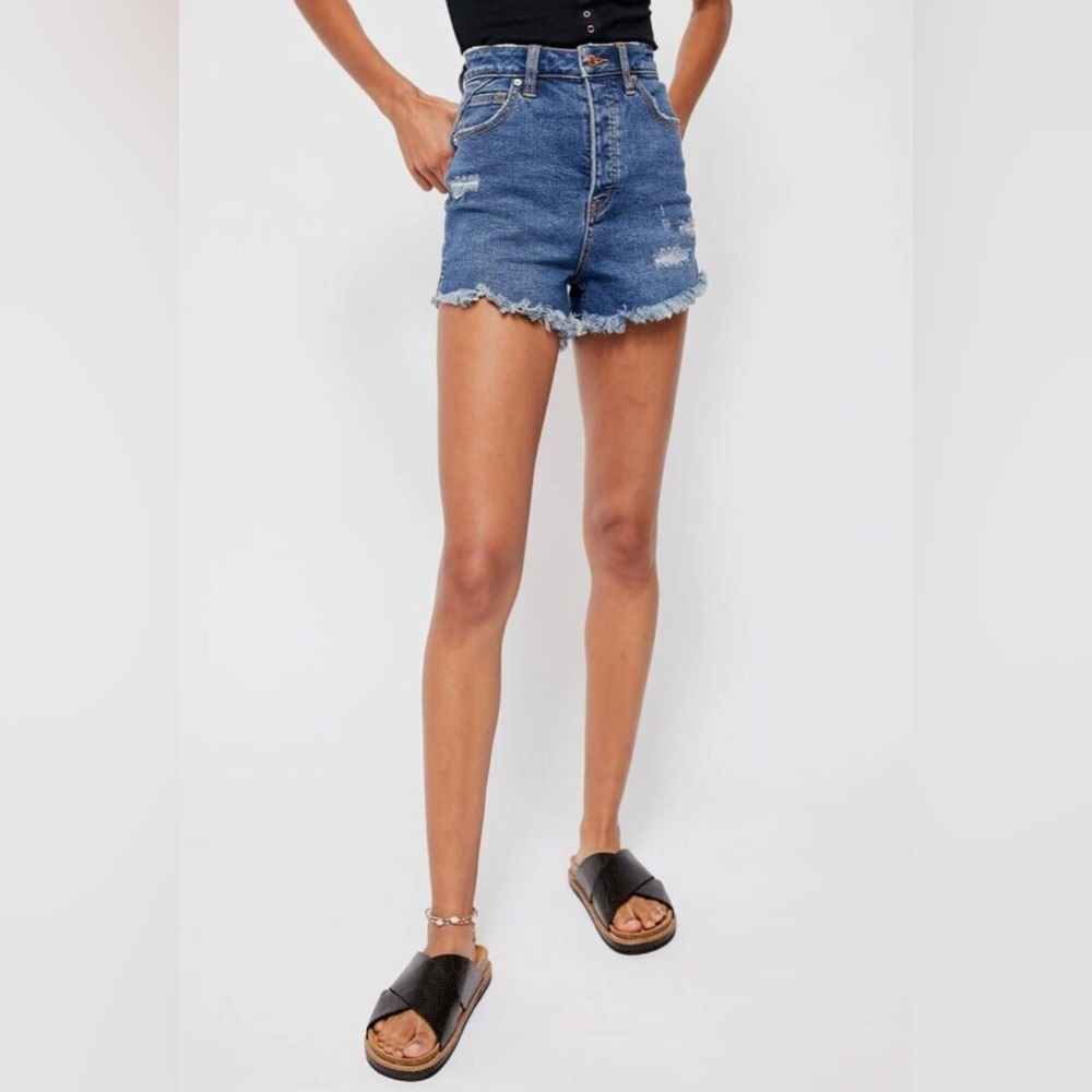 NWOT We The Free Denim Blue Women's Shorts